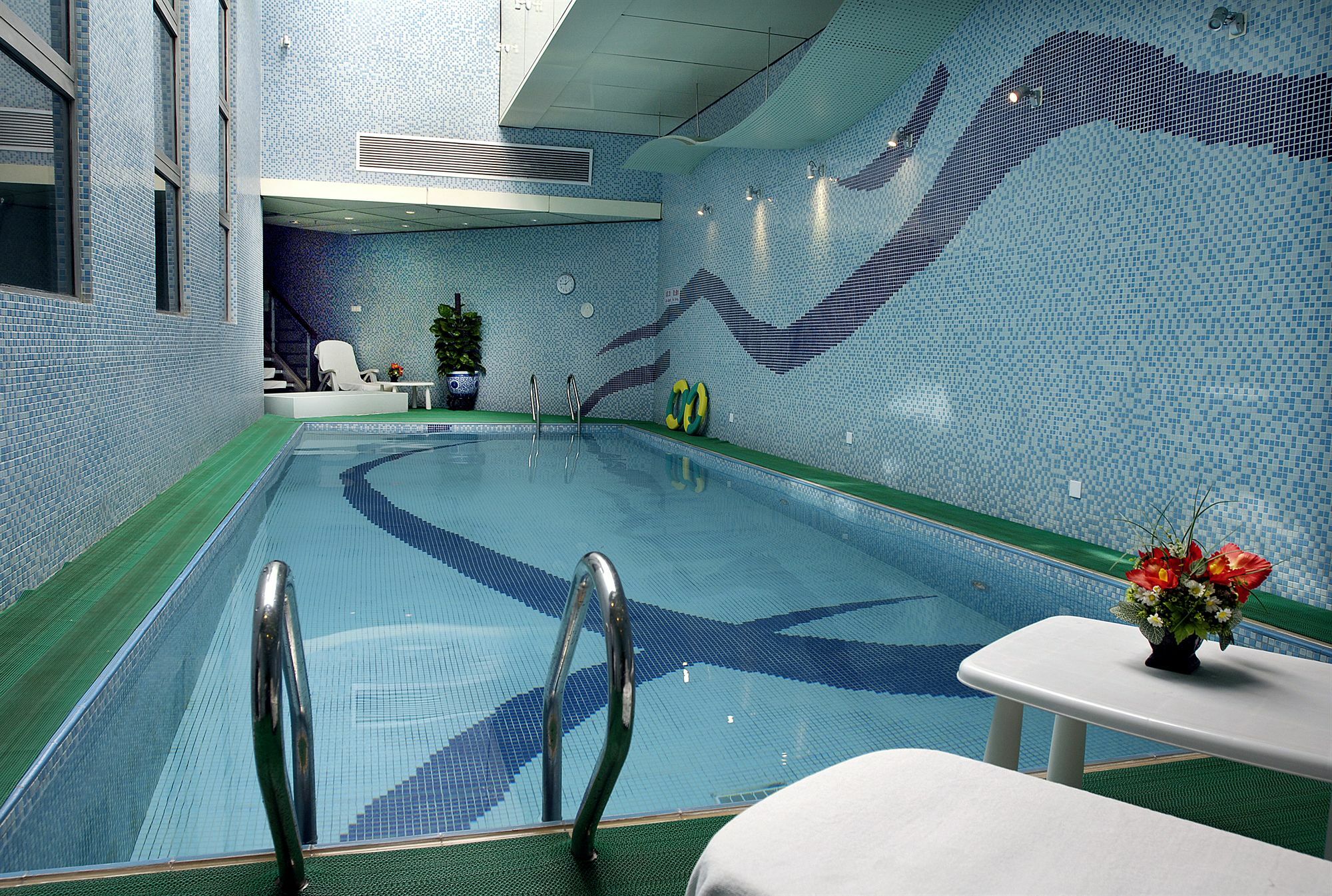 Xiyuan Hotel Beijing Exterior photo