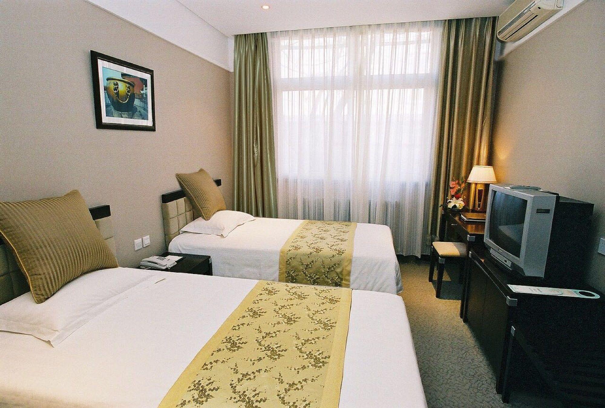 Xiyuan Hotel Beijing Exterior photo